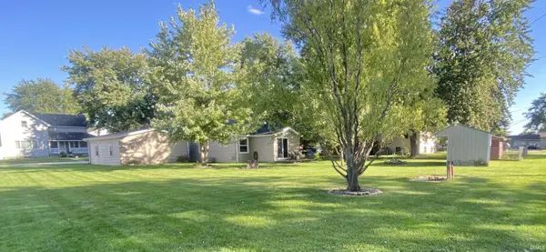 752 S Hastings ST, Nappanee, IN 46550