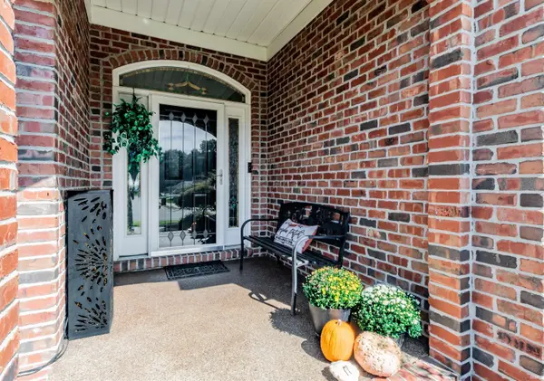 4400 Windham DR, Evansville, IN 47725