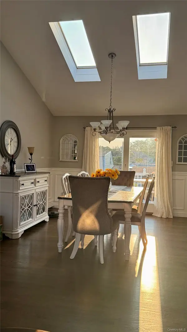 38 Second AVE, Massapequa Park, NY 11762