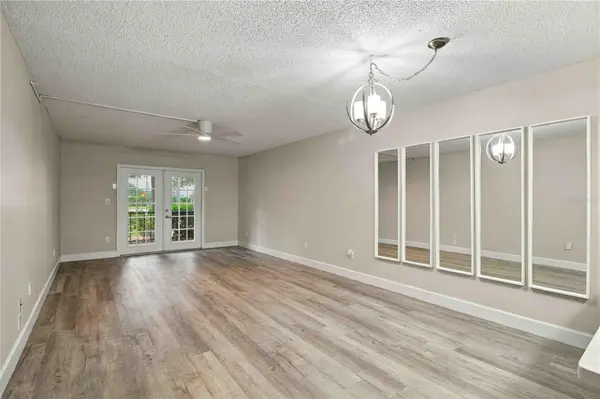 7500 40TH AVE W #105, Bradenton, FL 34209