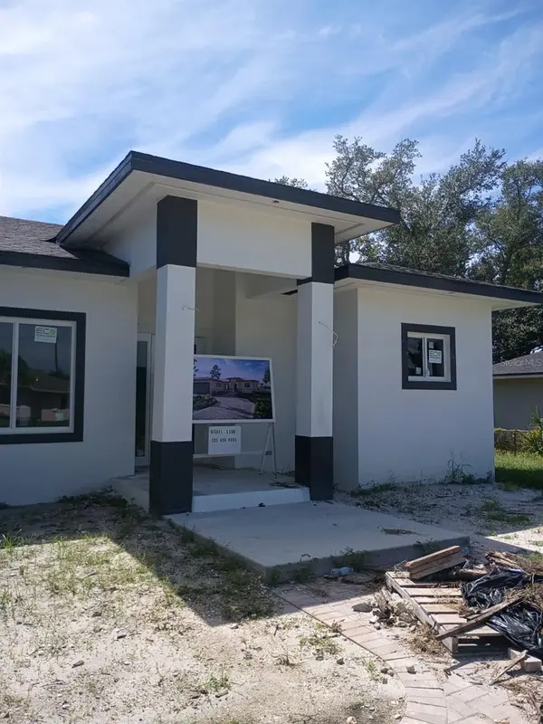 1157 VERNON AVE, Port Charlotte, FL 33948