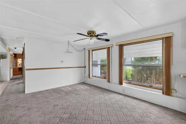 31722 IMPERIAL DR, Tavares, FL 32778