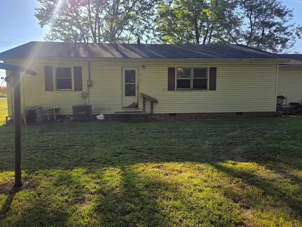 768 AIRPORT RD, Metropolis, IL 62960