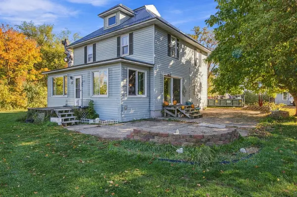 202 3rd AVE NE, Milltown, WI 54858