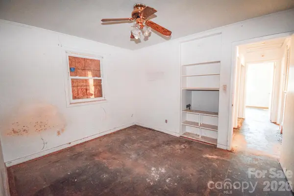 2715 Southwest BLVD, Charlotte, NC 28216