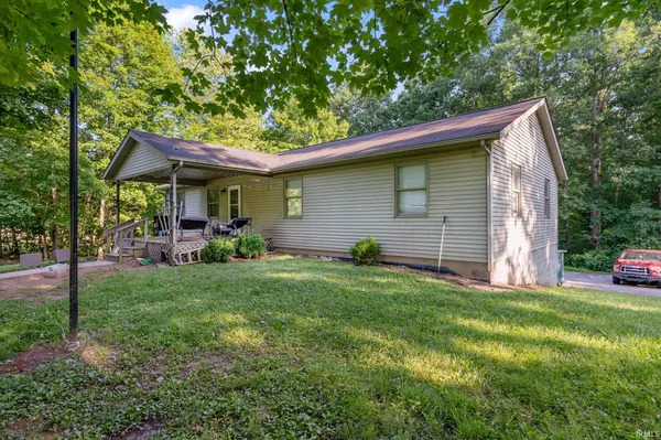 176 Ann DR, Nashville, IN 47448-8324
