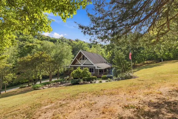 7834 Old Charlotte Pike, Nashville, TN 37209
