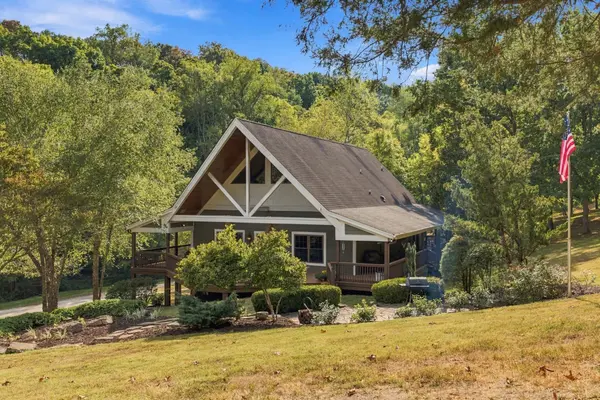 7834 Old Charlotte Pike, Nashville, TN 37209