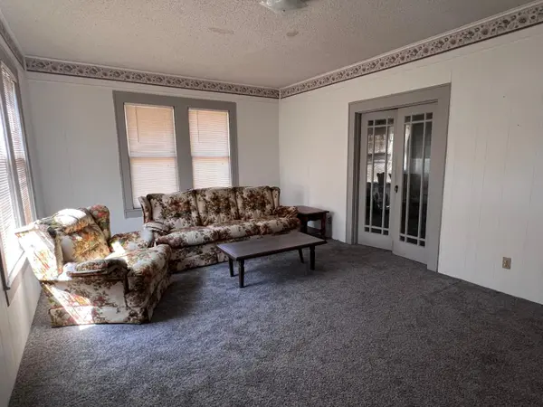342 E Davilla ST, Bartlett, TX 76511