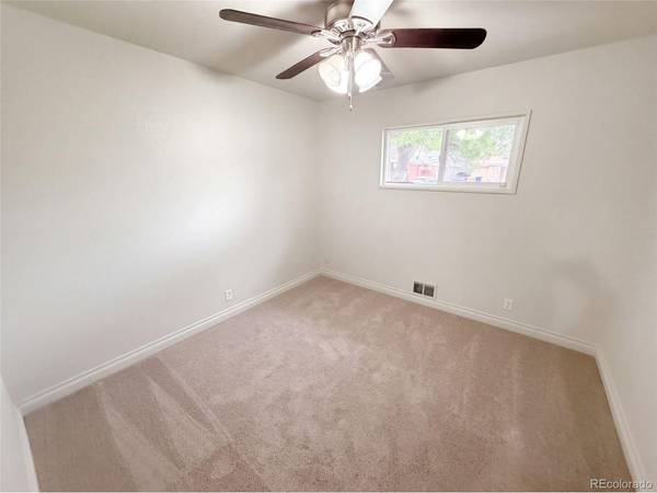 1330 Quentin, Aurora, CO 80011