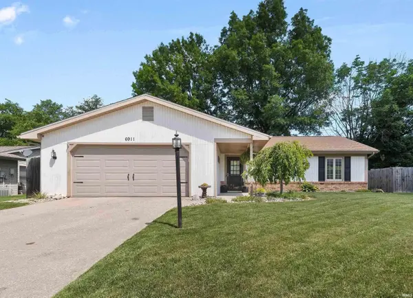 6911 Wolfsboro LN, Fort Wayne, IN 46835