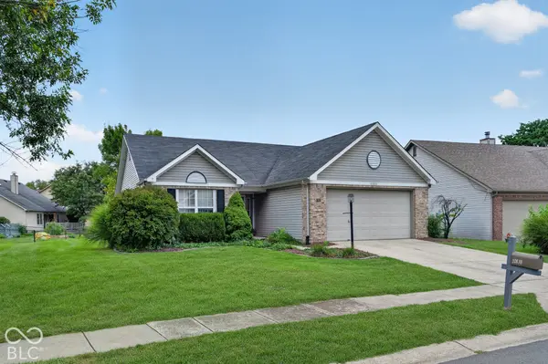 10838 Belair DR, Carmel, IN 46280