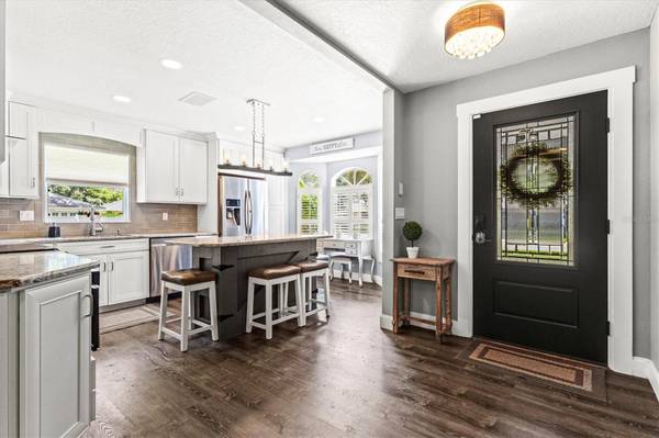 4645 BREEZY PINES BLVD, Sarasota, FL 34232