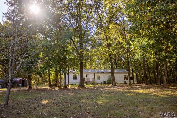 10123 Dorlac DR, Cadet, MO 63630