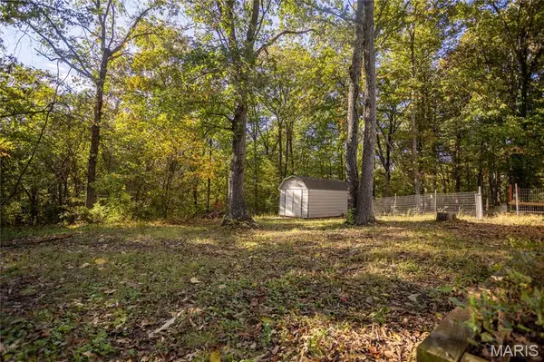 10123 Dorlac DR, Cadet, MO 63630