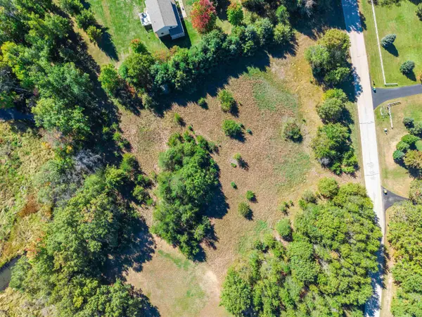 Lot 4 EDWARDS AVE #4, Marinette, WI 54143