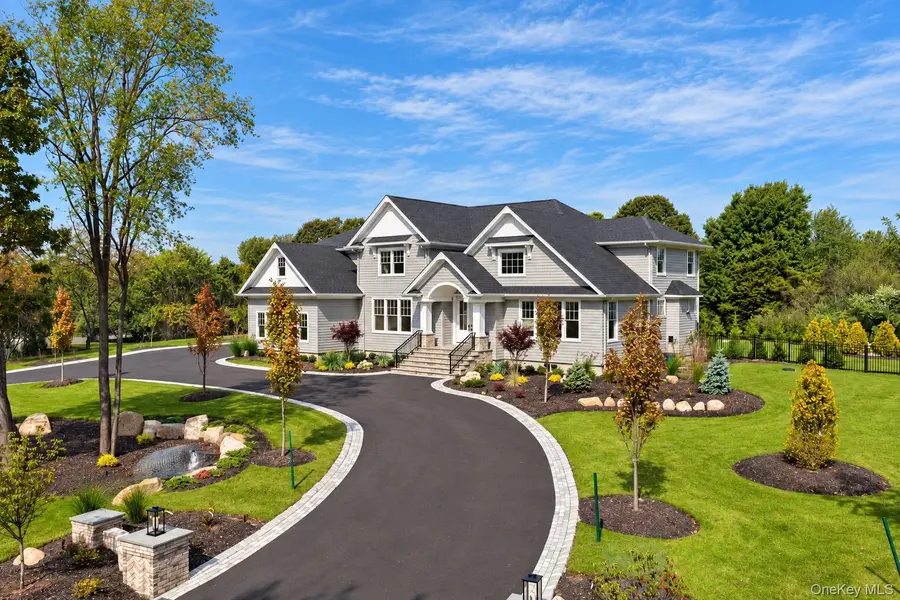 25 Jareds PATH, Brookhaven, NY 11719
