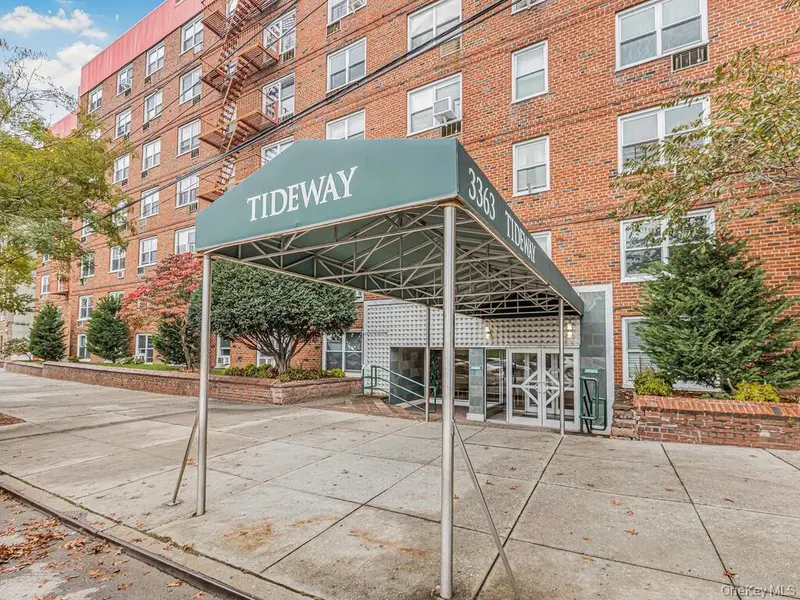 3363 Sedgwick AVE #4L, Bronx, NY 10463