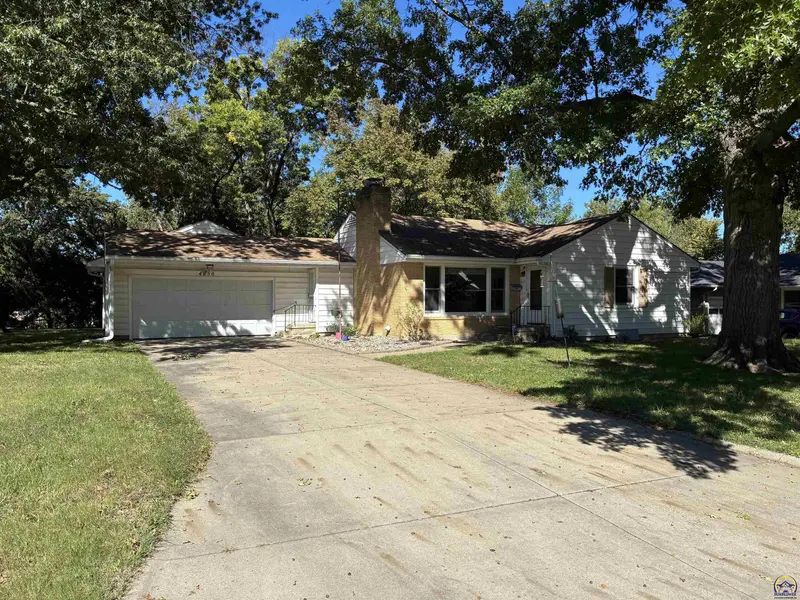 4850 SW 19th ST, Topeka, KS 66604