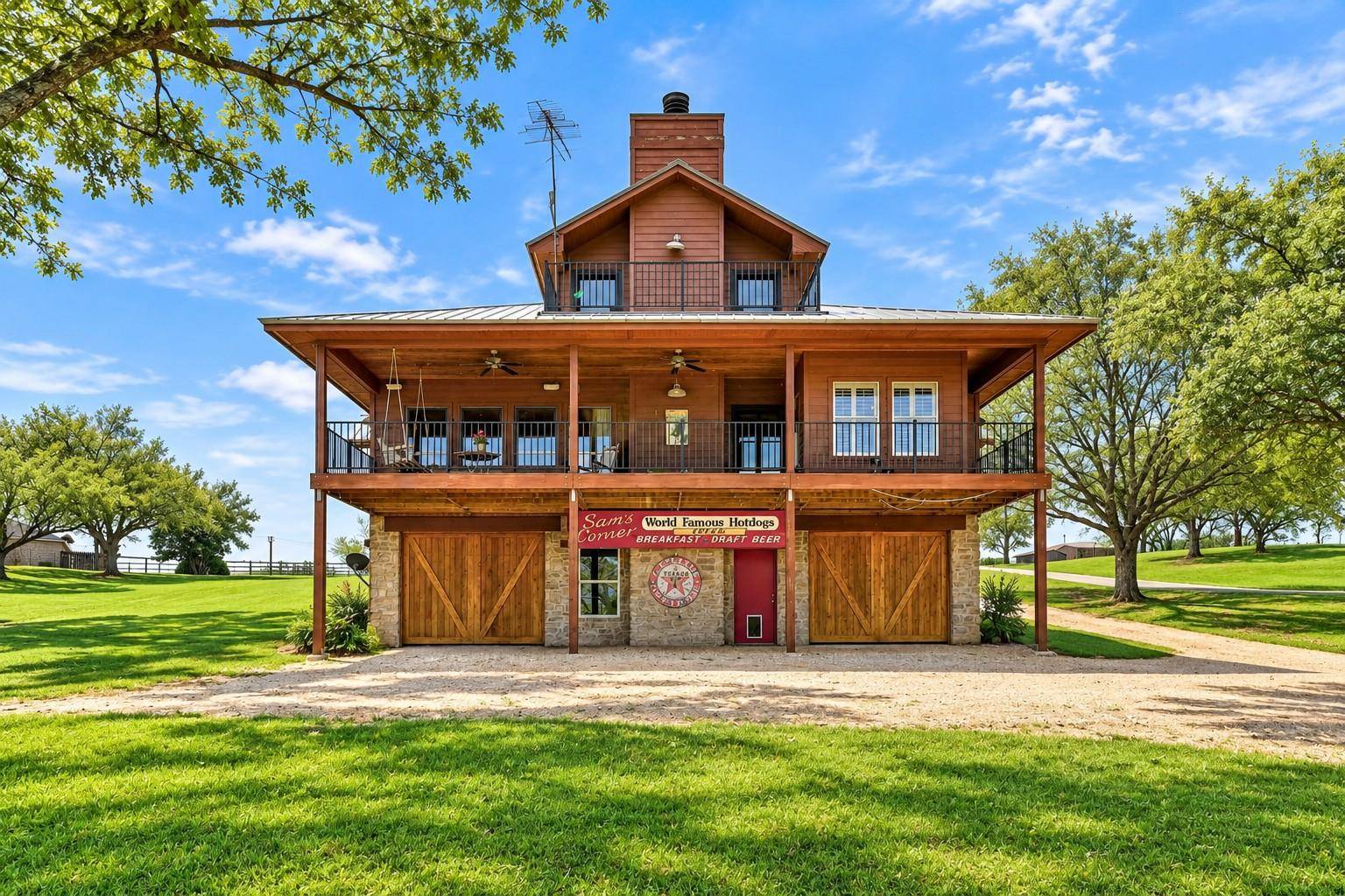 398 Redbird LN, Kingsbury, TX 78638