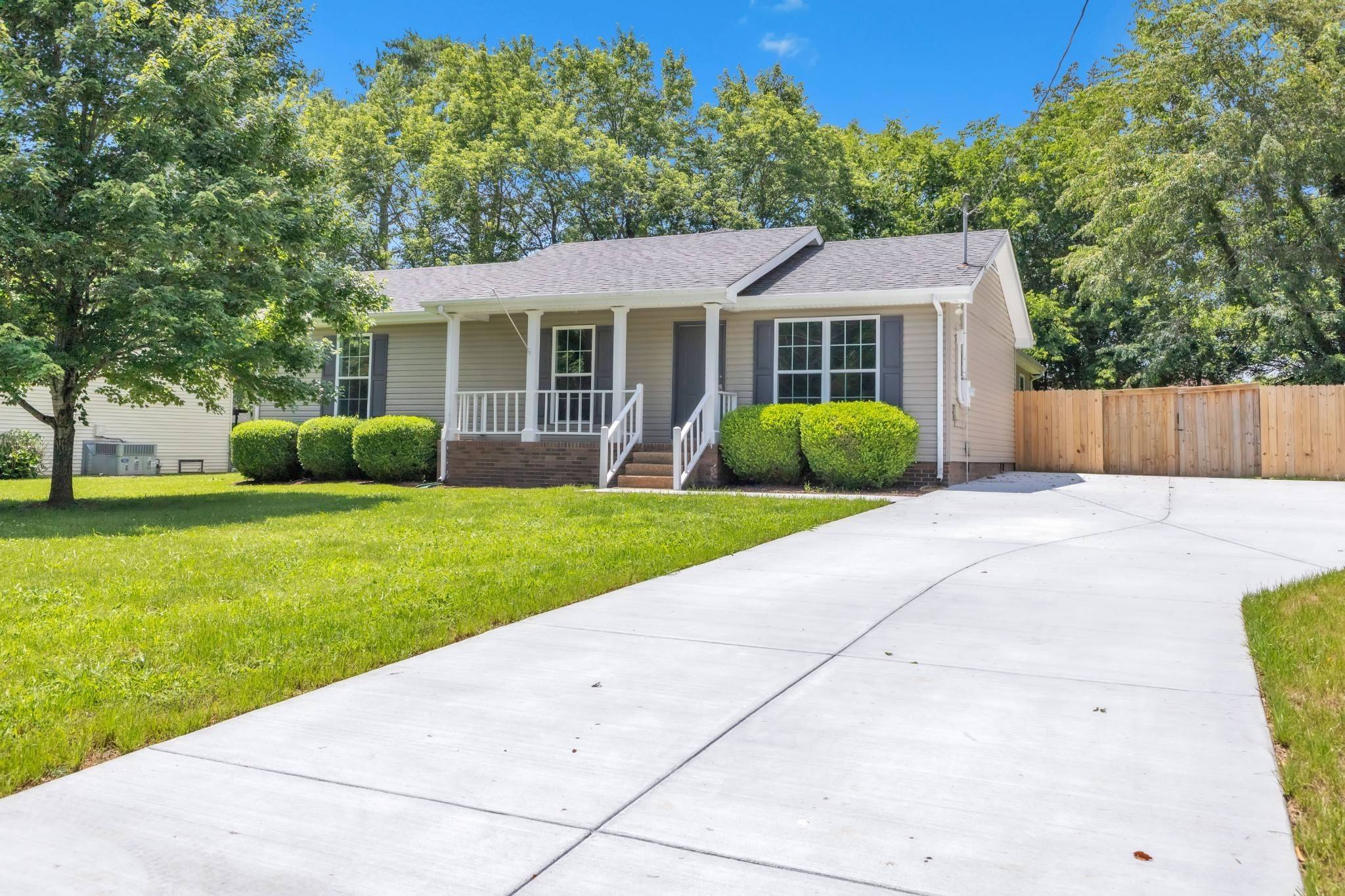 340 Blade St, Gallatin, TN 37066