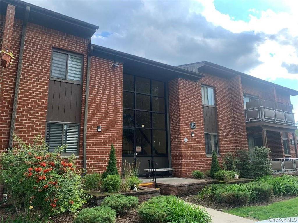 12 Charles LN #2B, Pomona, NY 10970