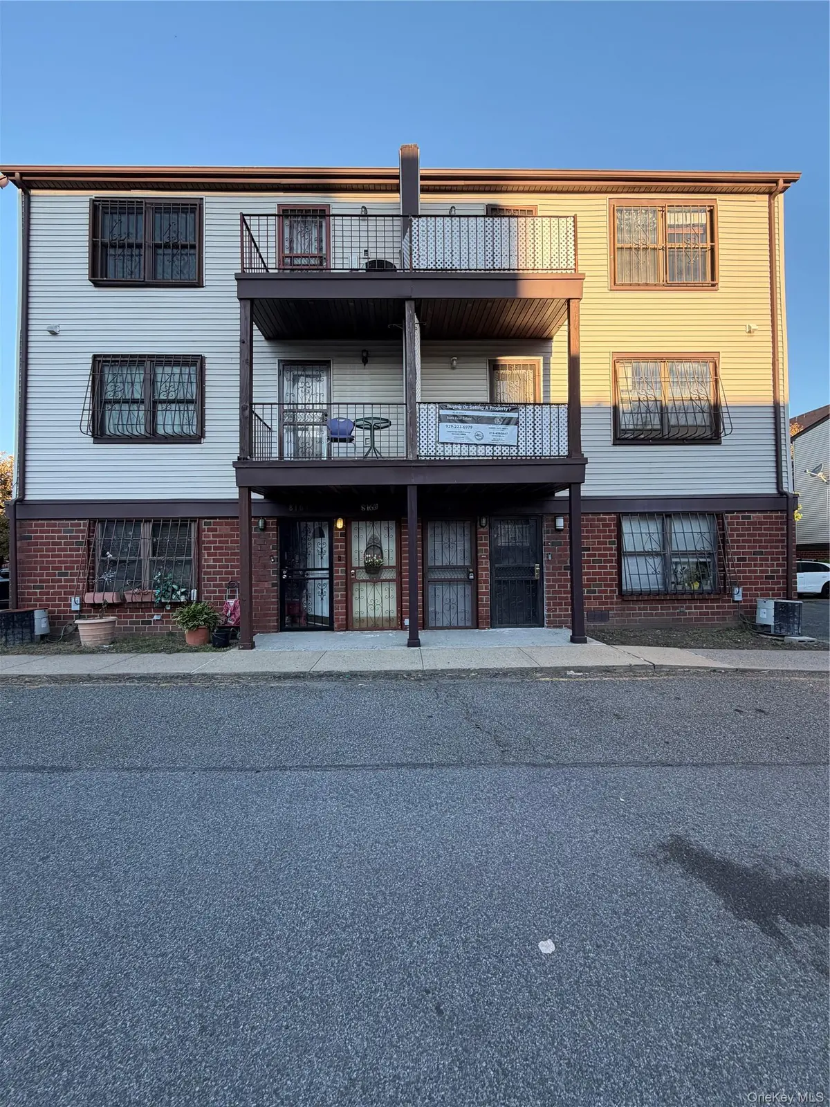 818 Trinity AVE #B, Bronx, NY 10456