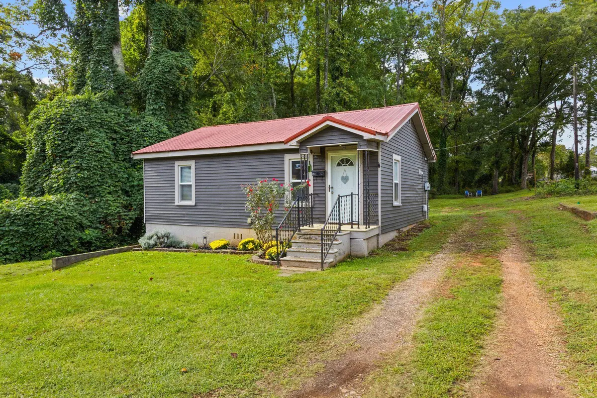 10 Hollywood ST, Inman, SC 29349