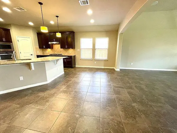 8388 ANGELO LOOP, Round Rock, TX 78665