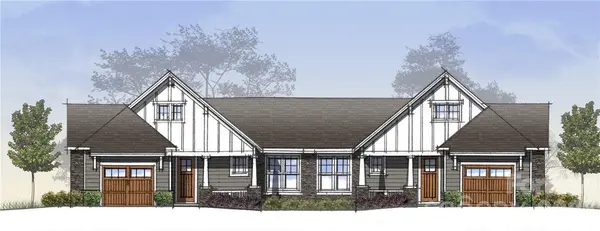 75 Golden Aster DR, Laurel Park, NC 28739