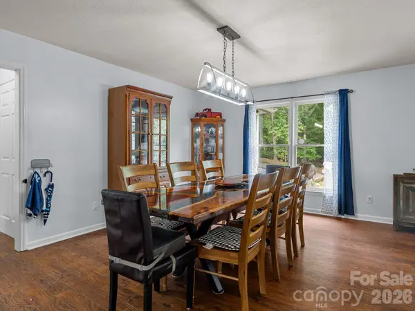 101 Catherine DR, Columbus, NC 28722