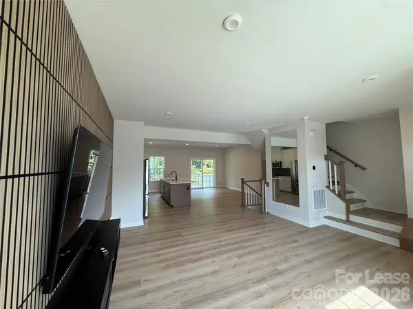 406 Serenity CIR, Cramerton, NC 28032