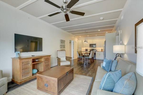 5325 MARINA DRIVE #423, Holmes Beach, FL 34217