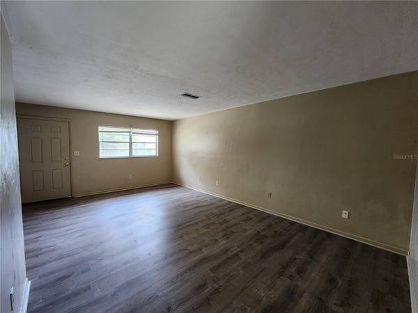 3020 NW 79 CT #B, Gainesville, FL 32606