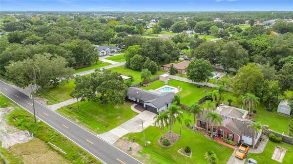 1355 E 10TH ST, St Cloud, FL 34771