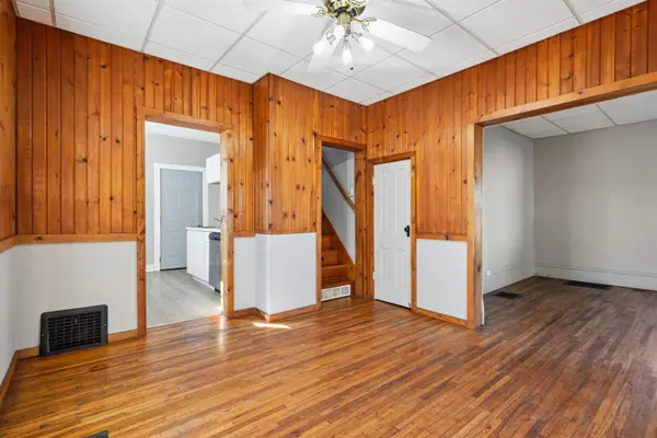 828 Forest AVE, Waterloo, IA 50702