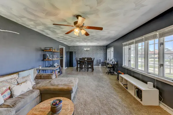 5560 Van Buren ST, Merrillville, IN 46410