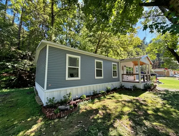 443 Cole Dr, Pigeon Forge, TN 37863