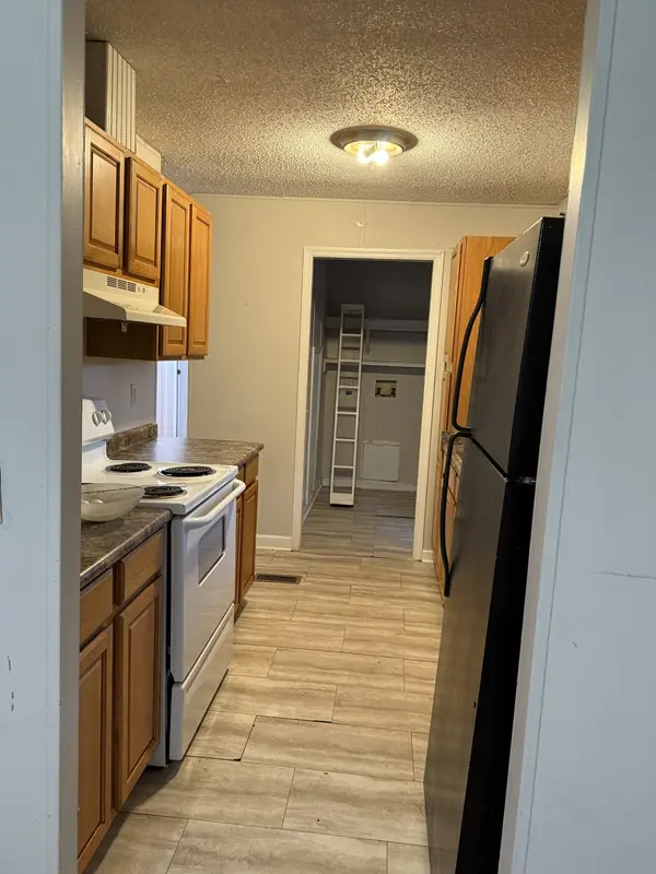 1085 Peery Rd, Kingston Springs, TN 37082