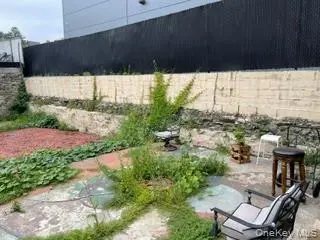 4327 Park AVE, Bronx, NY 10457