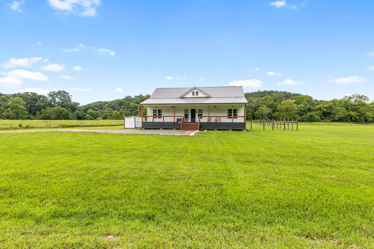 2646 New Hope Rd, Hendersonville, TN 37075