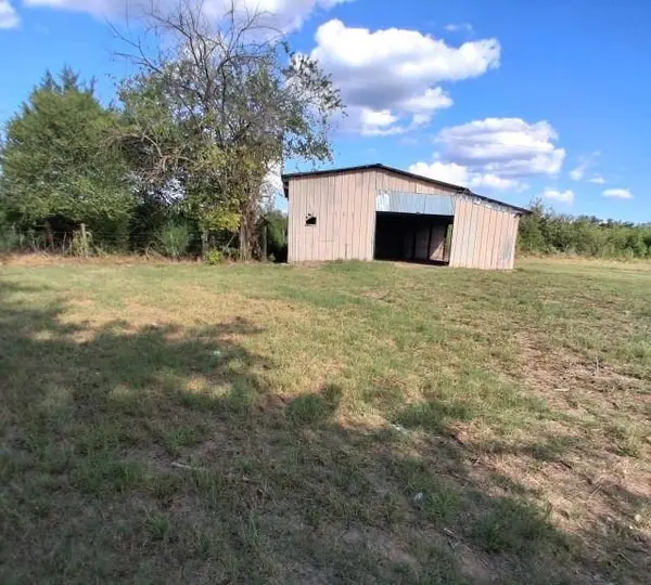 6610 Old Broken Bow Hwy, Broken Bow, OK 74728