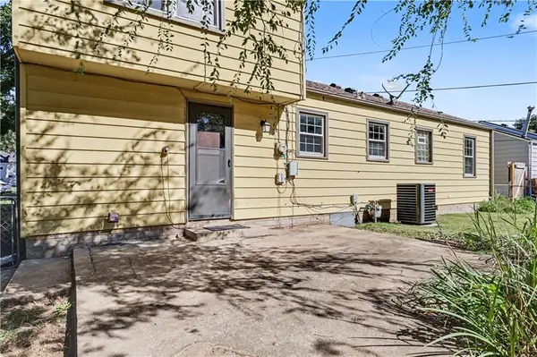 11405 W 70th ST, Shawnee, KS 66203