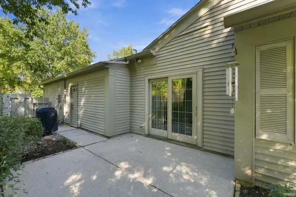 11618 Markham CT, Leo, IN 46765