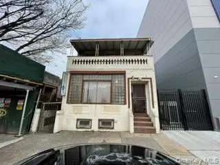 4327 Park AVE, Bronx, NY 10457