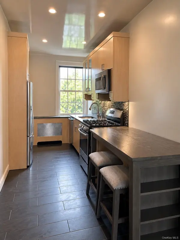 26 East Parkway #12S, Scarsdale, NY 10583
