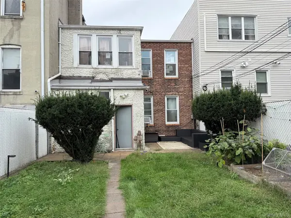 32-67 36th ST, Astoria, NY 11106