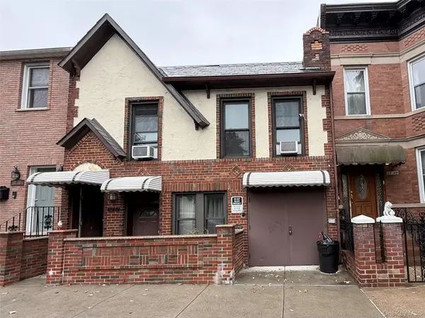 32-67 36th ST, Astoria, NY 11106