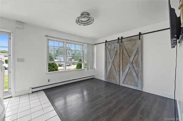 144 W 19th ST, Deer Park, NY 11729