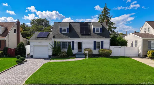 144 W 19th ST, Deer Park, NY 11729